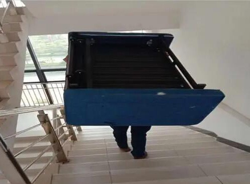 18新利体育登录备用地址